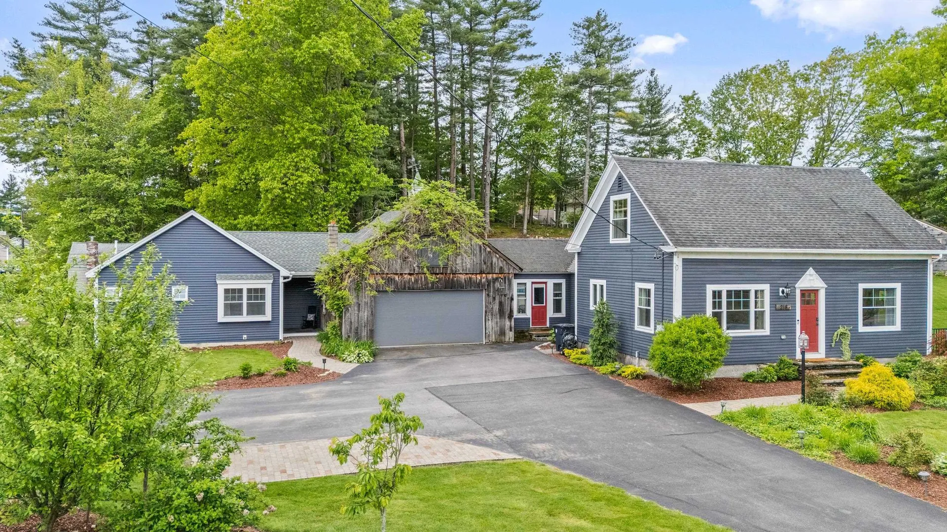 218 Manchester Street Nashua NH 03064