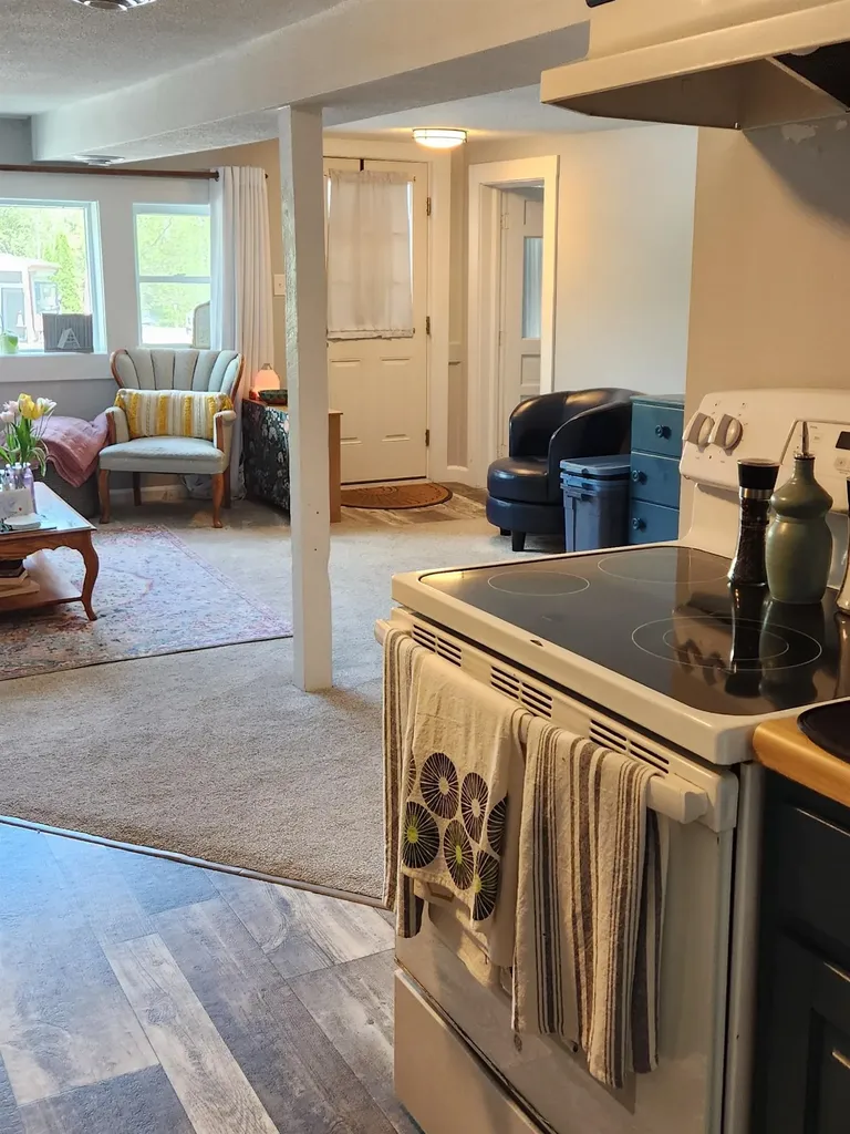 562 Nh Route 103 Sunapee NH 03782