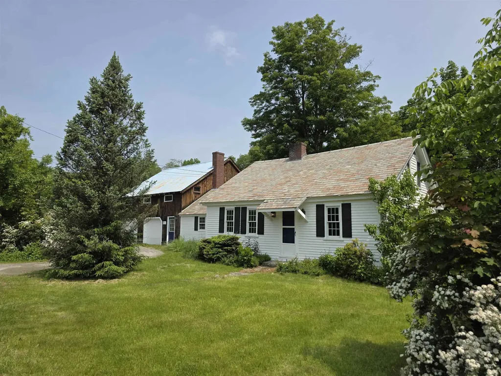 3458 Vt Route 30 Jamaica VT 05343