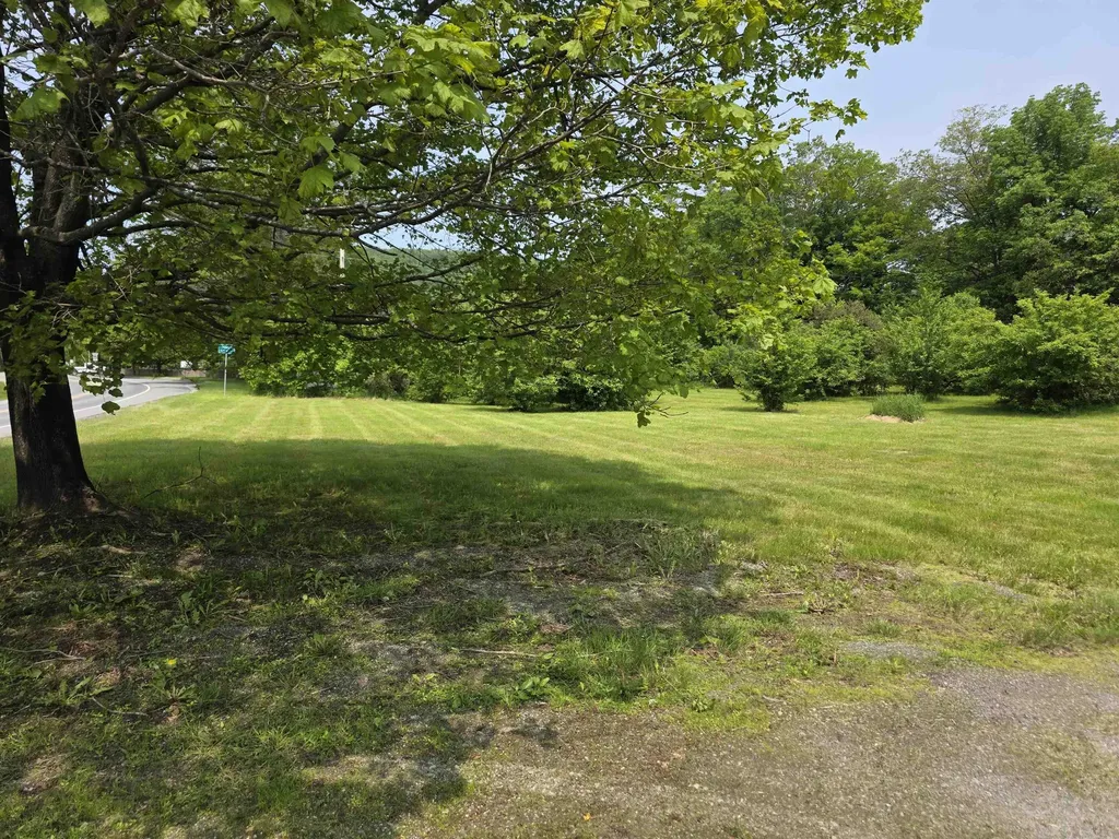 3458 Vt Route 30 Jamaica VT 05343