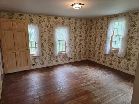 3458 Vt Route 30 Jamaica VT 05343