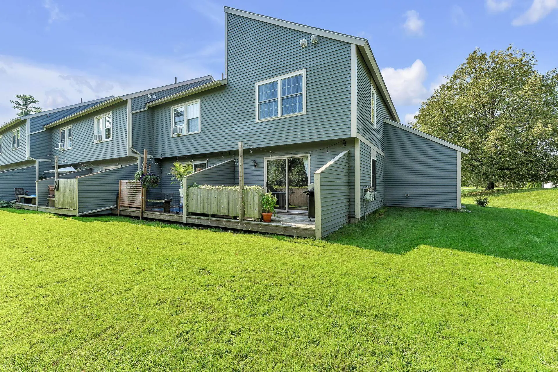 9 Conifer Court Burlington VT 05401