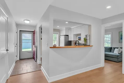 9 Conifer Court Burlington VT 05401