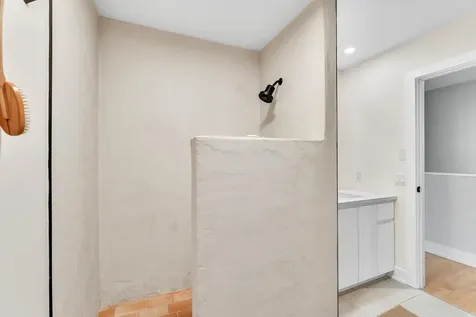 9 Conifer Court Burlington VT 05401