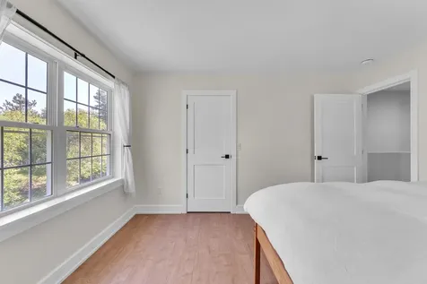 9 Conifer Court Burlington VT 05401