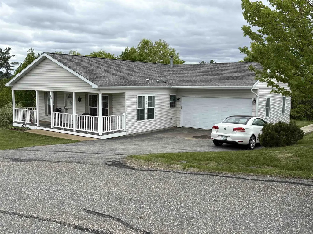 18 Eagle Nest Street Franklin NH 03235