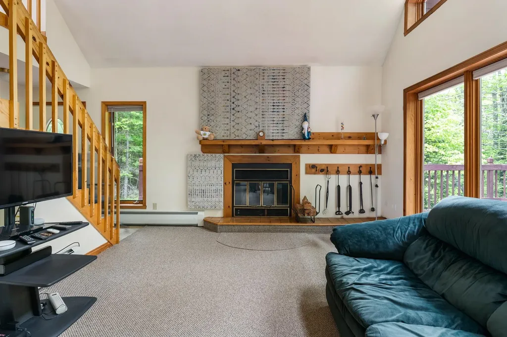 7 Spring Valley Drive Grantham NH 03753