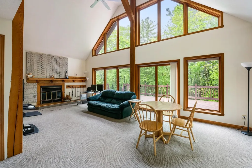 7 Spring Valley Drive Grantham NH 03753