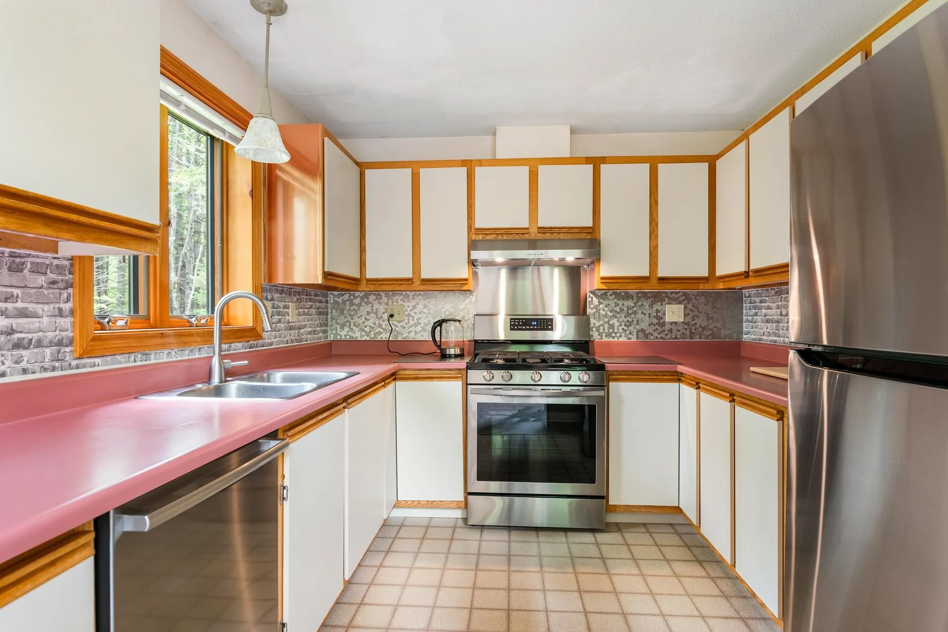 7 Spring Valley Drive Grantham NH 03753