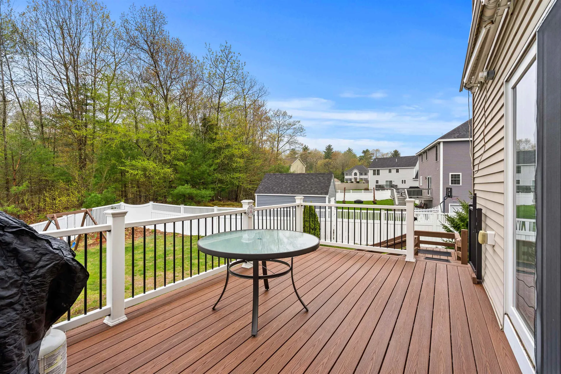 1 Cottonwood Circle Kingston NH 03848