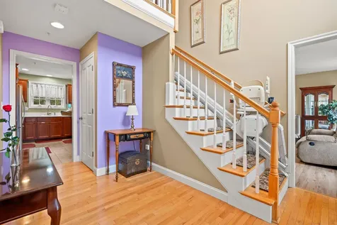 1 Cottonwood Circle Kingston NH 03848