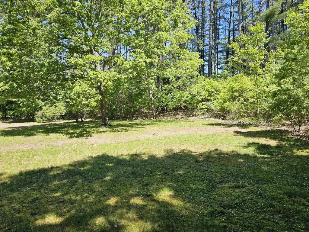 37 Eaton Road Swanzey NH 03446