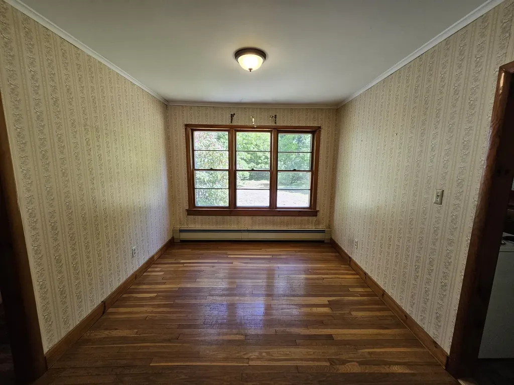 37 Eaton Road Swanzey NH 03446