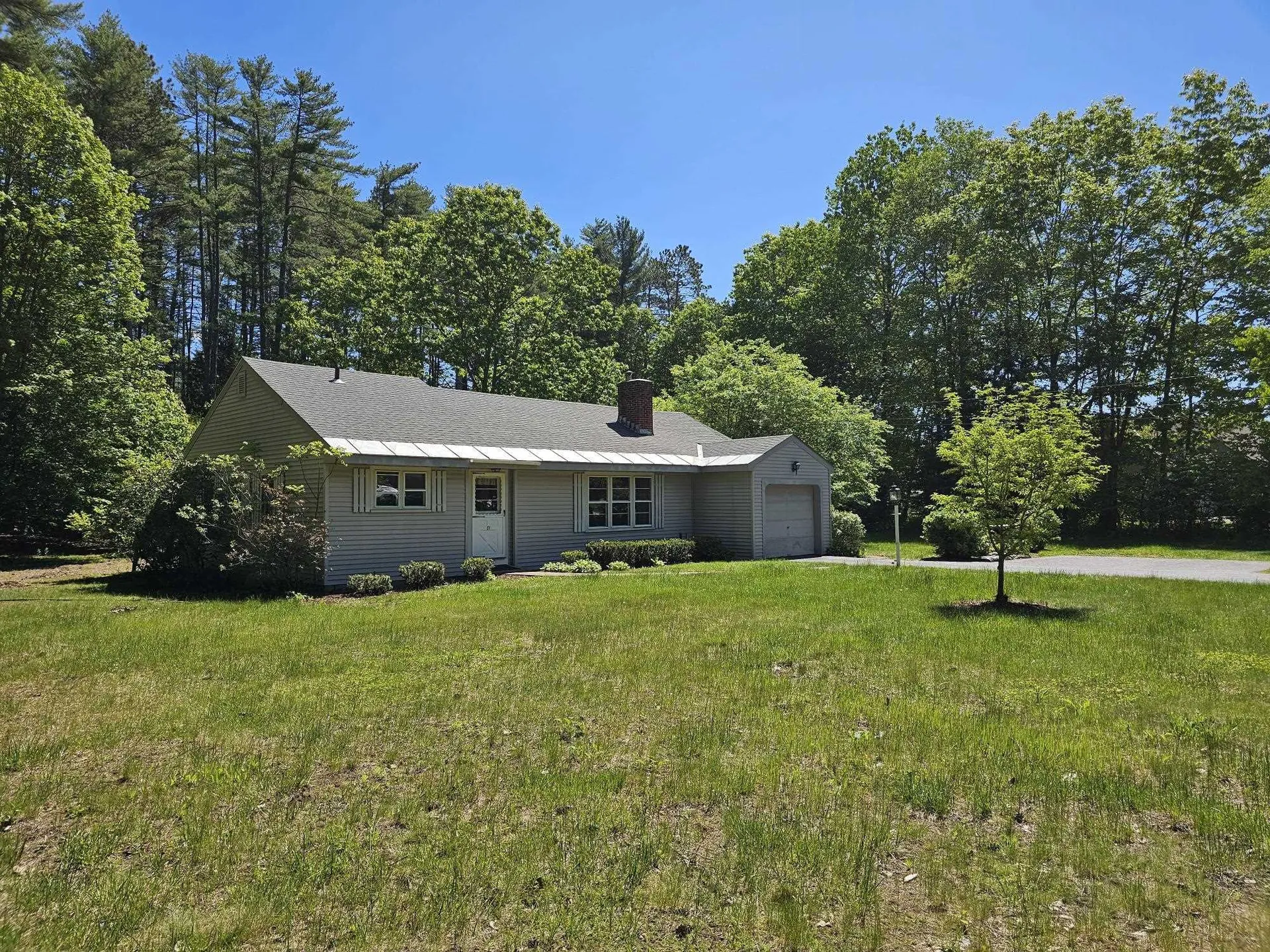37 Eaton Road Swanzey NH 03446