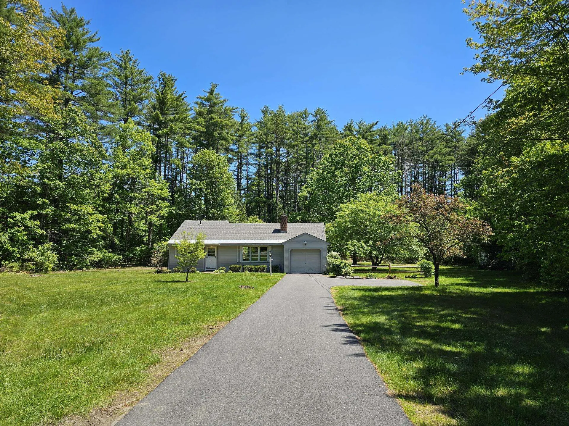37 Eaton Road Swanzey NH 03446