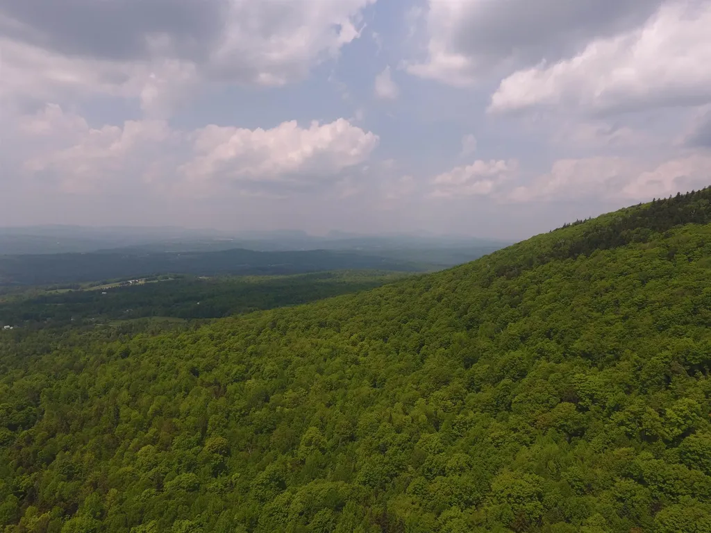 Bennett Road Kirby VT 05832