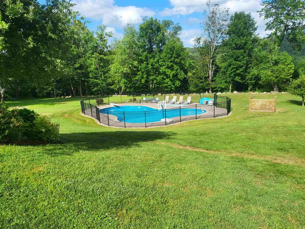 10 Wiswall Hill Road Newfane VT 05345