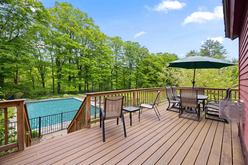 10 Wiswall Hill Road Newfane VT 05345