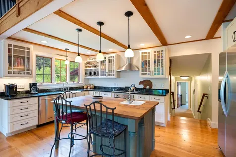 10 Wiswall Hill Road Newfane VT 05345