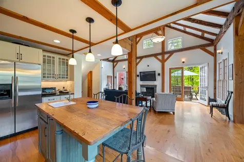 10 Wiswall Hill Road Newfane VT 05345