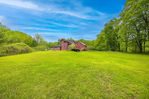 10 Wiswall Hill Road Newfane VT 05345