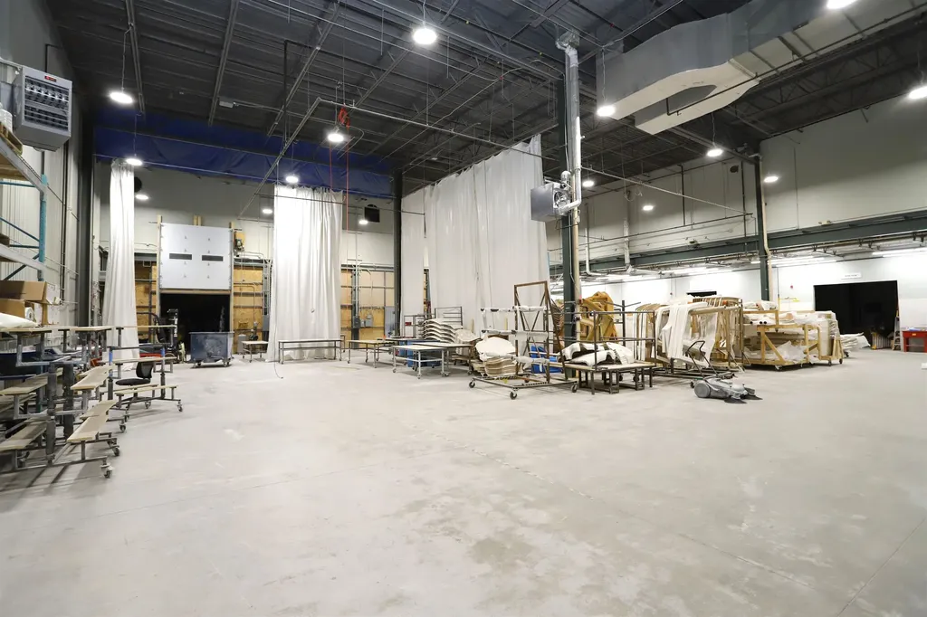 1227 Industrial Parkway St. Johnsbury VT 05819