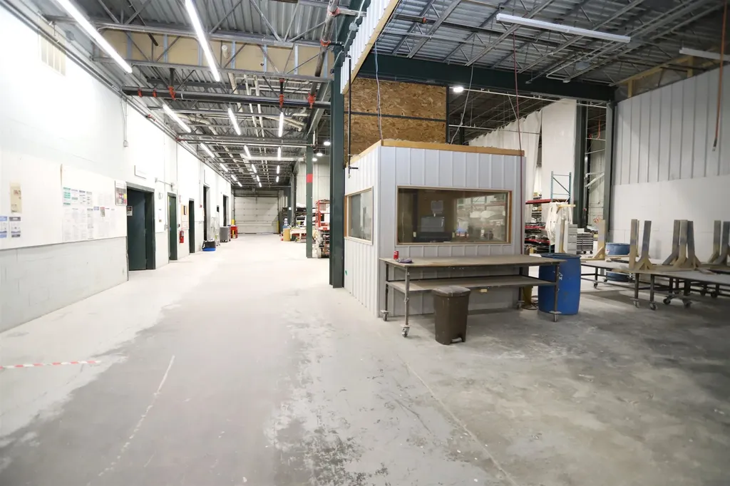 1227 Industrial Parkway St. Johnsbury VT 05819