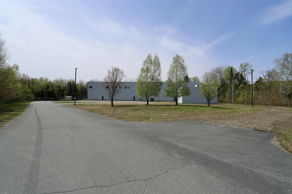 1227 Industrial Parkway St. Johnsbury VT 05819
