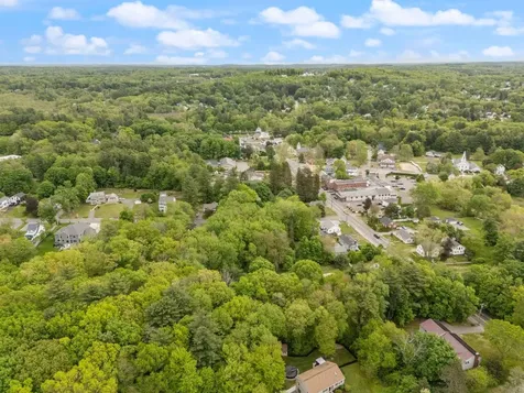 5 Highland Avenue Salem NH 03079