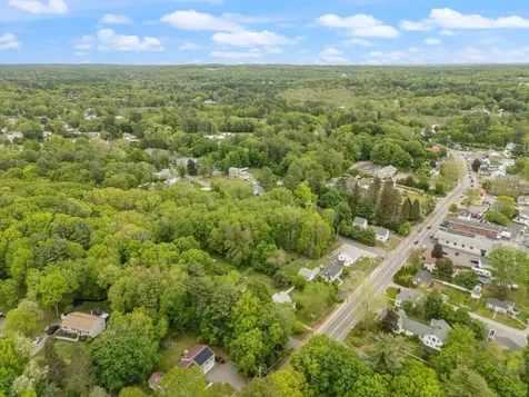 5 Highland Avenue Salem NH 03079