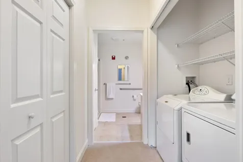 5 Sally Sweets Way Salem NH 03079