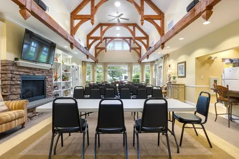 5 Sally Sweets Way Salem NH 03079