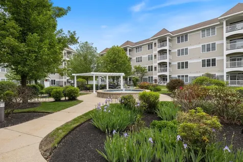 5 Sally Sweets Way Salem NH 03079