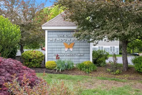 5 Sally Sweets Way Salem NH 03079