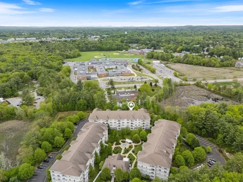 5 Sally Sweets Way Salem NH 03079