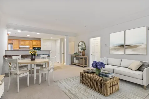 5 Sally Sweets Way Salem NH 03079