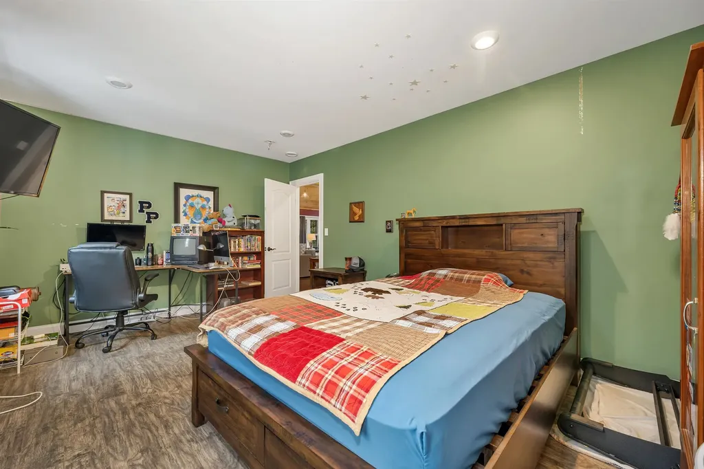 29 Reservoir Heights Road Plymouth NH 03264