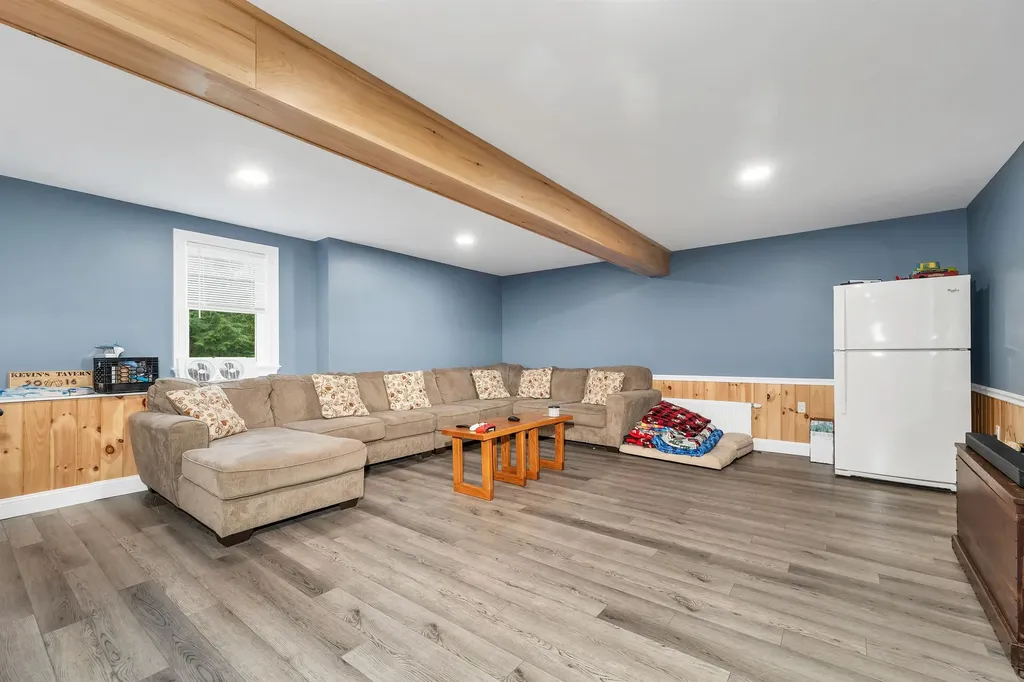 29 Reservoir Heights Road Plymouth NH 03264