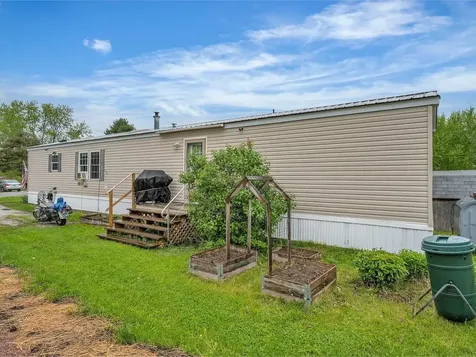 21 Middle Road Swanton VT 05488