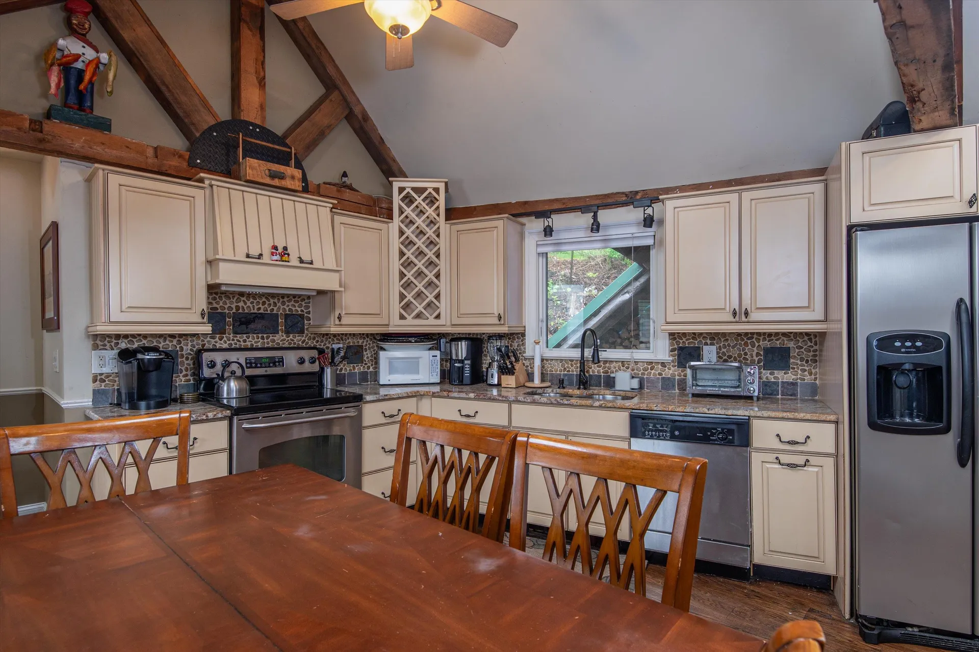 5 N Main Street Wilmington VT 05363