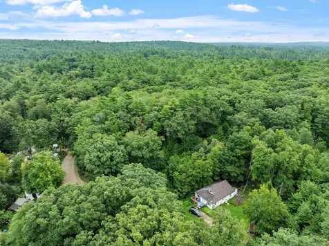 405 Berry River Road Barrington NH 03825