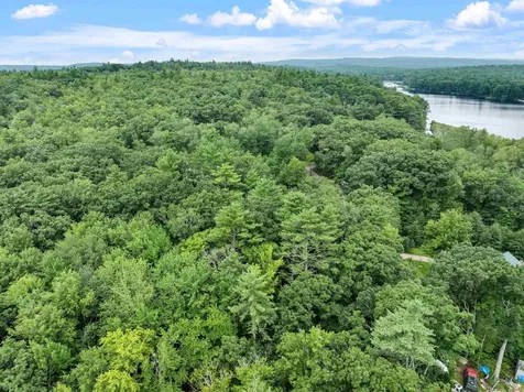 405 Berry River Road Barrington NH 03825