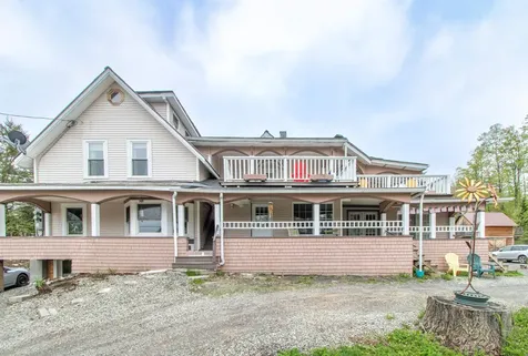 3887 Us Route 5 Burke VT 05832