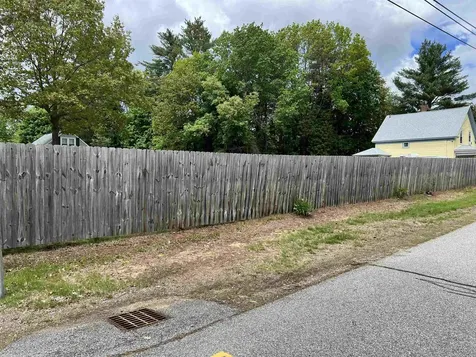 17 Richardson Street Rochester NH 03867