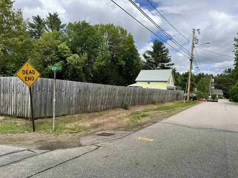 17 Richardson Street Rochester NH 03867
