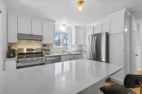 7 Lamson Lane Hampton NH 03842