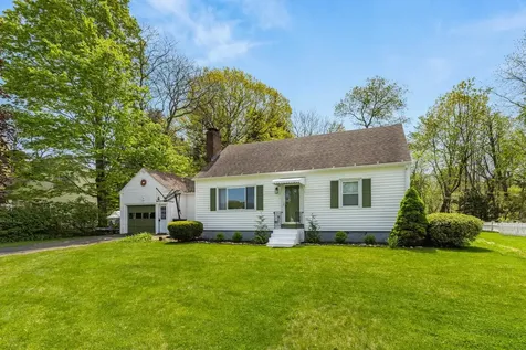 7 Lamson Lane Hampton NH 03842