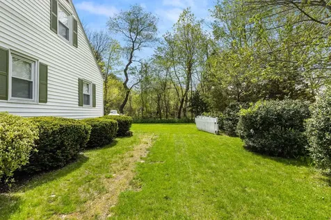 7 Lamson Lane Hampton NH 03842