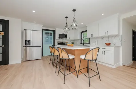 42 College Road Stratham NH 03885