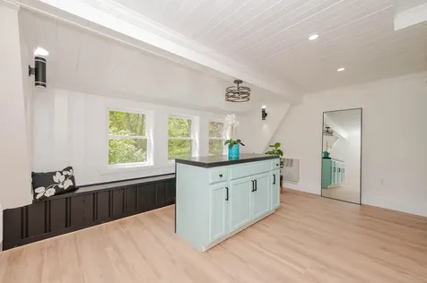 42 College Road Stratham NH 03885